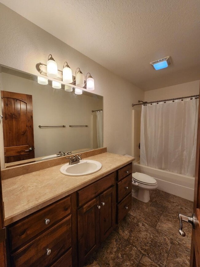 Building Photo - 737 Copperfield Dr