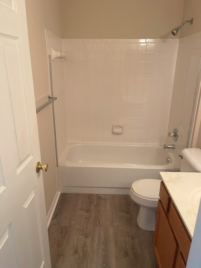 Second Bath - 2317 Vicente Ct