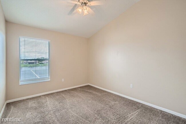 Building Photo - 5 br, 3 bath House - 22727 Killington Blvd...