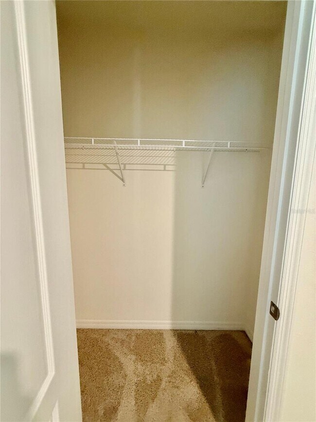 Building Photo - 1739 Post Oak Dr