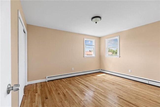 Building Photo - 21 Reardon Dr
