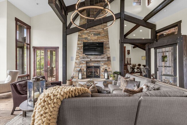 Building Photo - Rare River Meadows Ranch