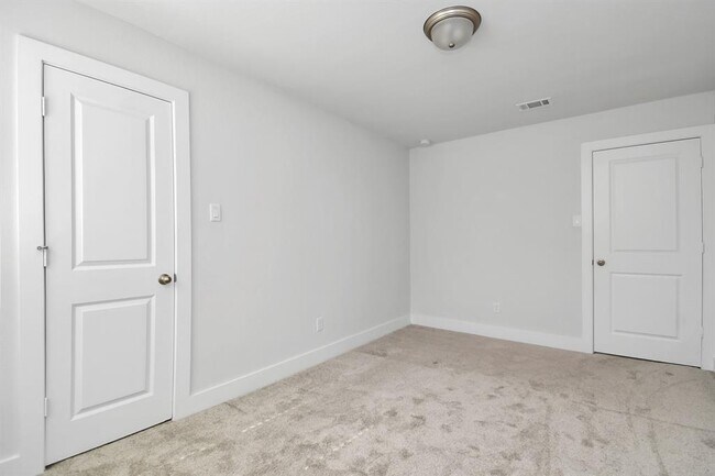 Building Photo - 20519 Prairie Cypress Dr