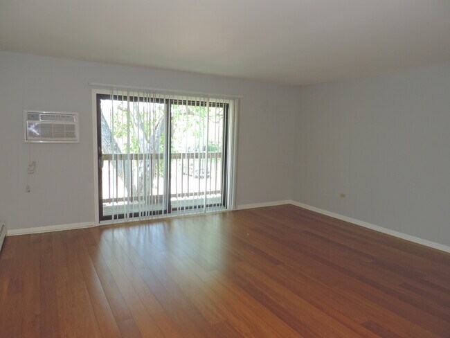 Building Photo - 7425 Brookdale Dr