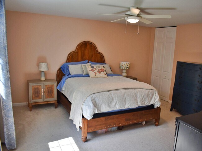 Building Photo - 8097 Winding Way Ct