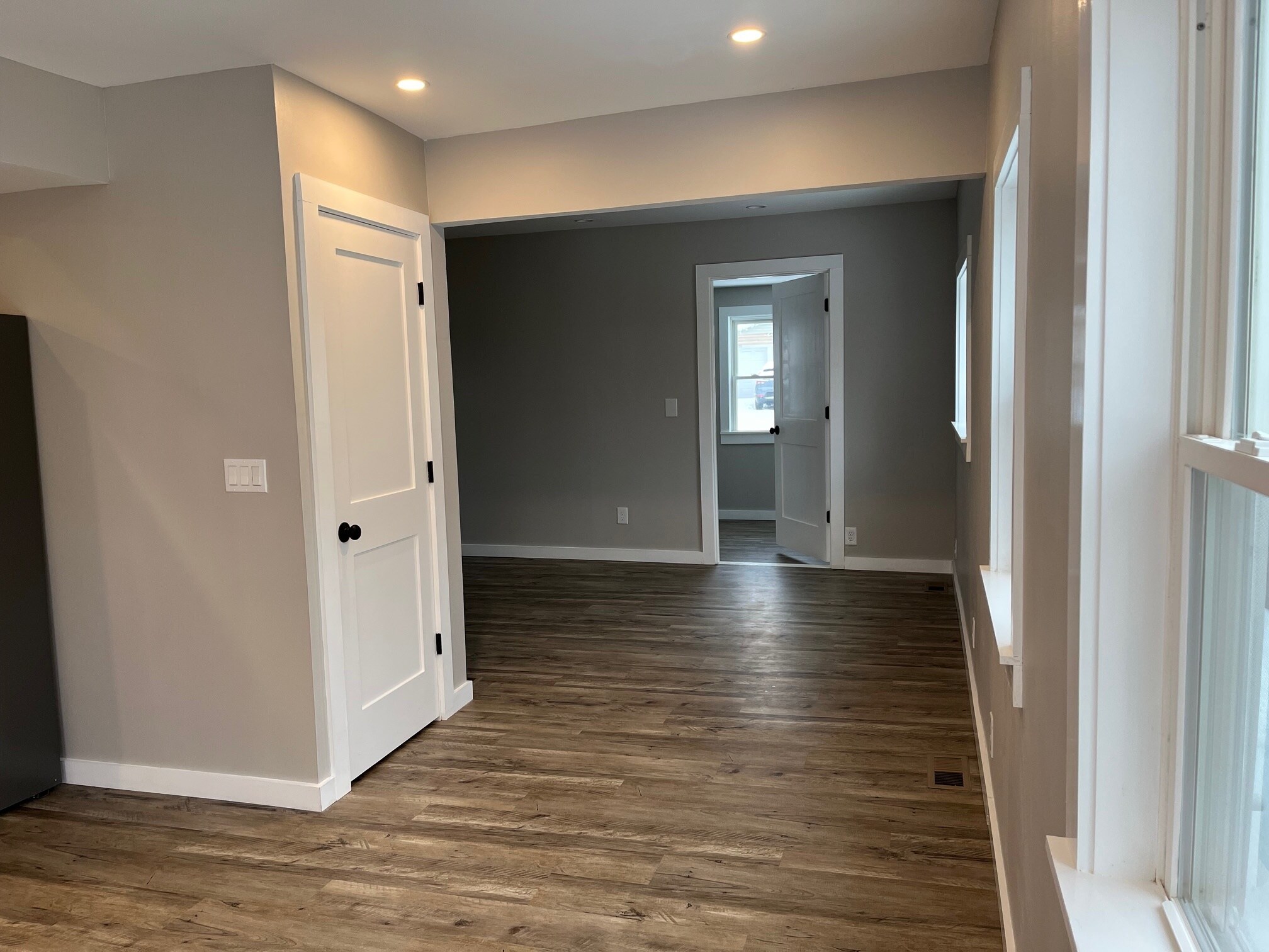 Building Photo - 110 Edgemere Rd