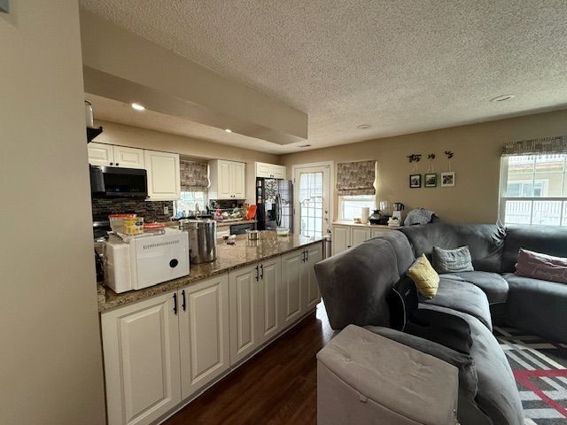 Building Photo - 88 Sapphire Ln