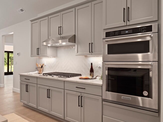 Building Photo - Exclusive Tumble Creek!  Try before you bu...