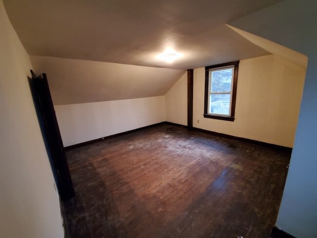 Building Photo - 1137 Oakleaf Dr