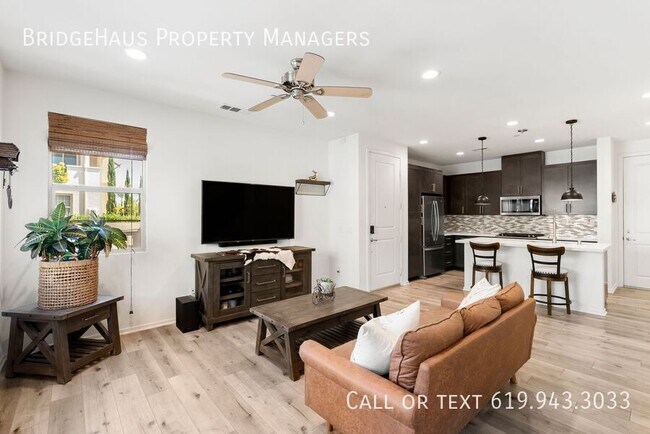 Building Photo - 1212 Via Lucero