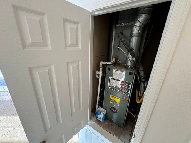 Building Photo - **Available Now...Never Have to Move Again! Don’t Miss Out…This Home Will Go Fast!**