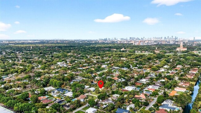 Building Photo - 3255 SW 60th Ave