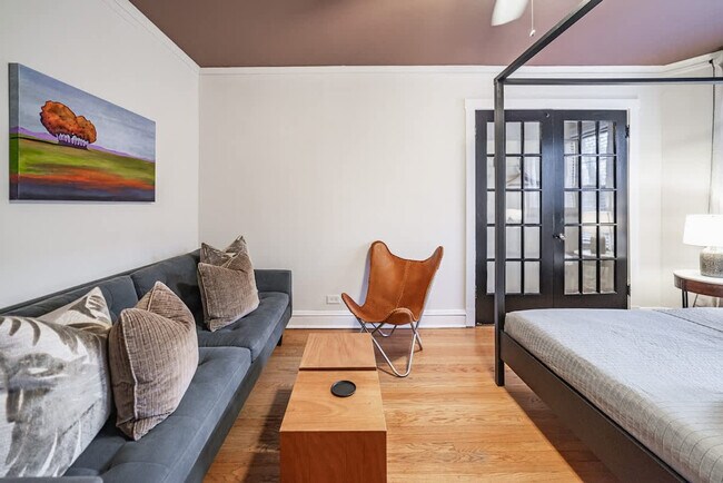 Building Photo - 3551 N Janssen Ave