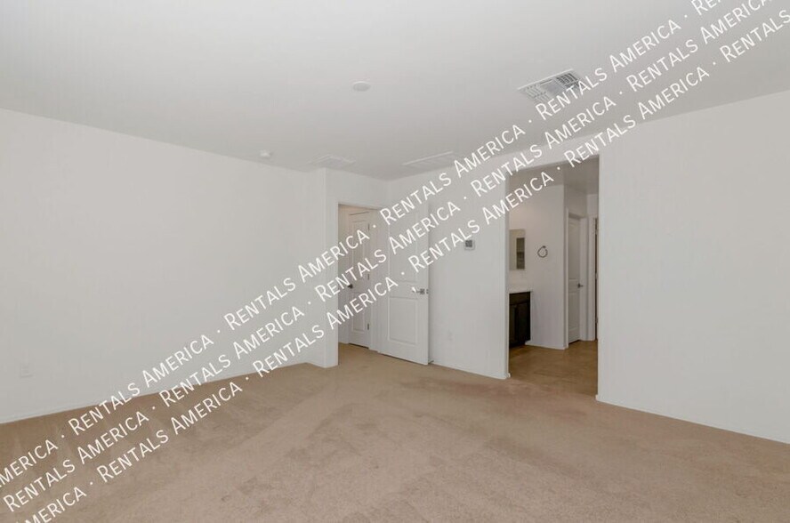 Building Photo - 7433 Via Casa Elegante