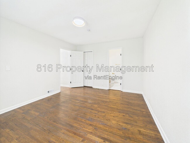Building Photo - 8404 E 47th Terrace