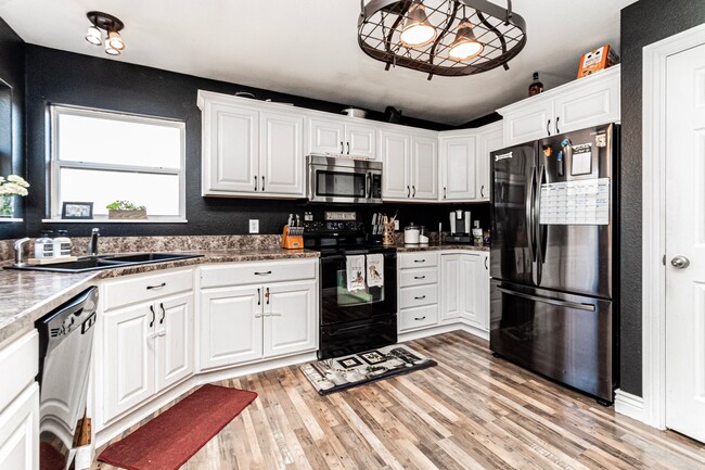 Building Photo - Please View 3D Virtual Walk-Through Before Scheduling a Showing