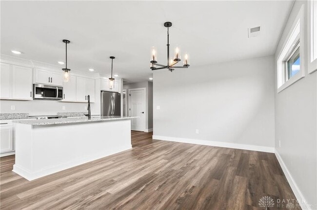 Building Photo - 1160 Waterloo St