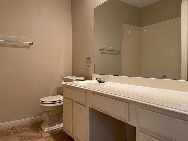 Building Photo - 1803 Oak Cluster Cir