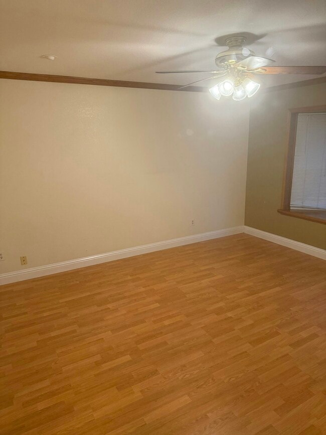 Building Photo - 85 Coral Ln