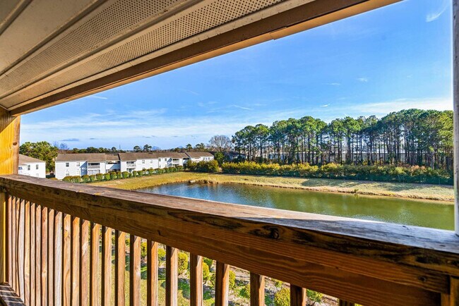 Building Photo - 2535 Great Scott Dr