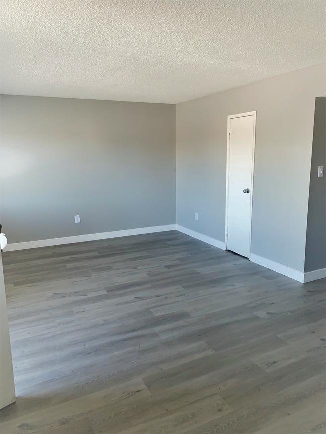 Camino 1107 Las Vegas, NV Apartment Finder