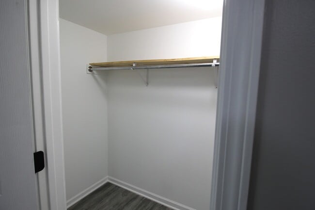 Building Photo - 1411 Berta Dr