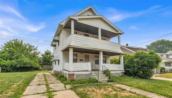 Building Photo - 19600 Arrowhead Ave