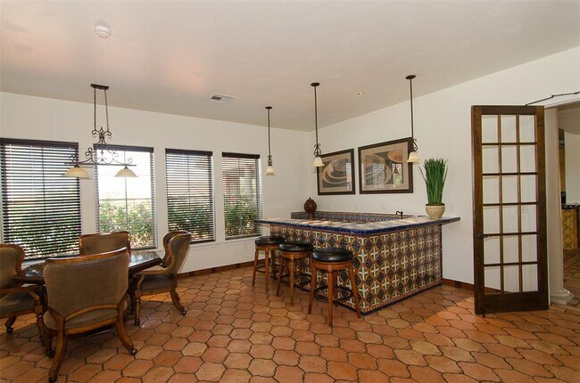 Building Photo - 12205 Terraza Cir