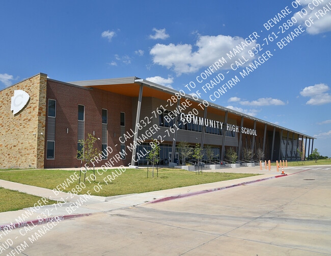 Building Photo - 248 Waters Rdg Dr