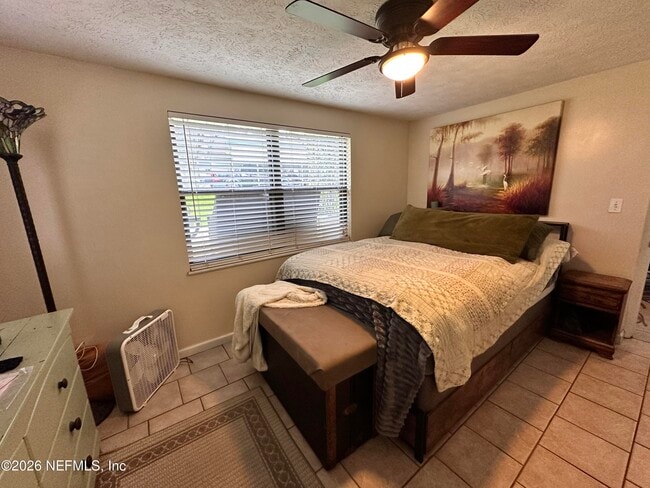 Building Photo - 128 Serenity Dr