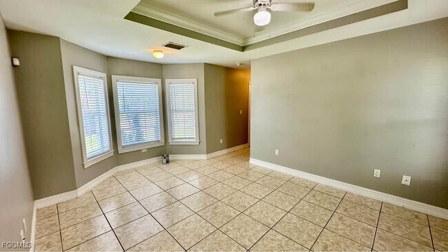 Building Photo - 18374 Columbine Rd