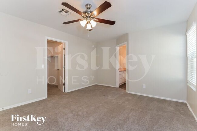 Building Photo - 4099 S Apache Well Dr