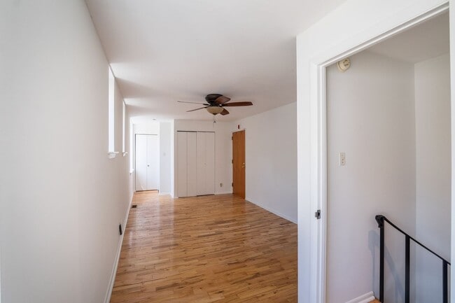 Building Photo - Washington Square West Condo