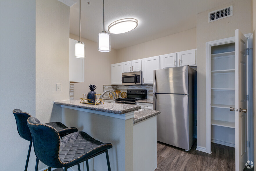 1 BR, 1 BA - Kitchen - Palm Living at Vintage Park