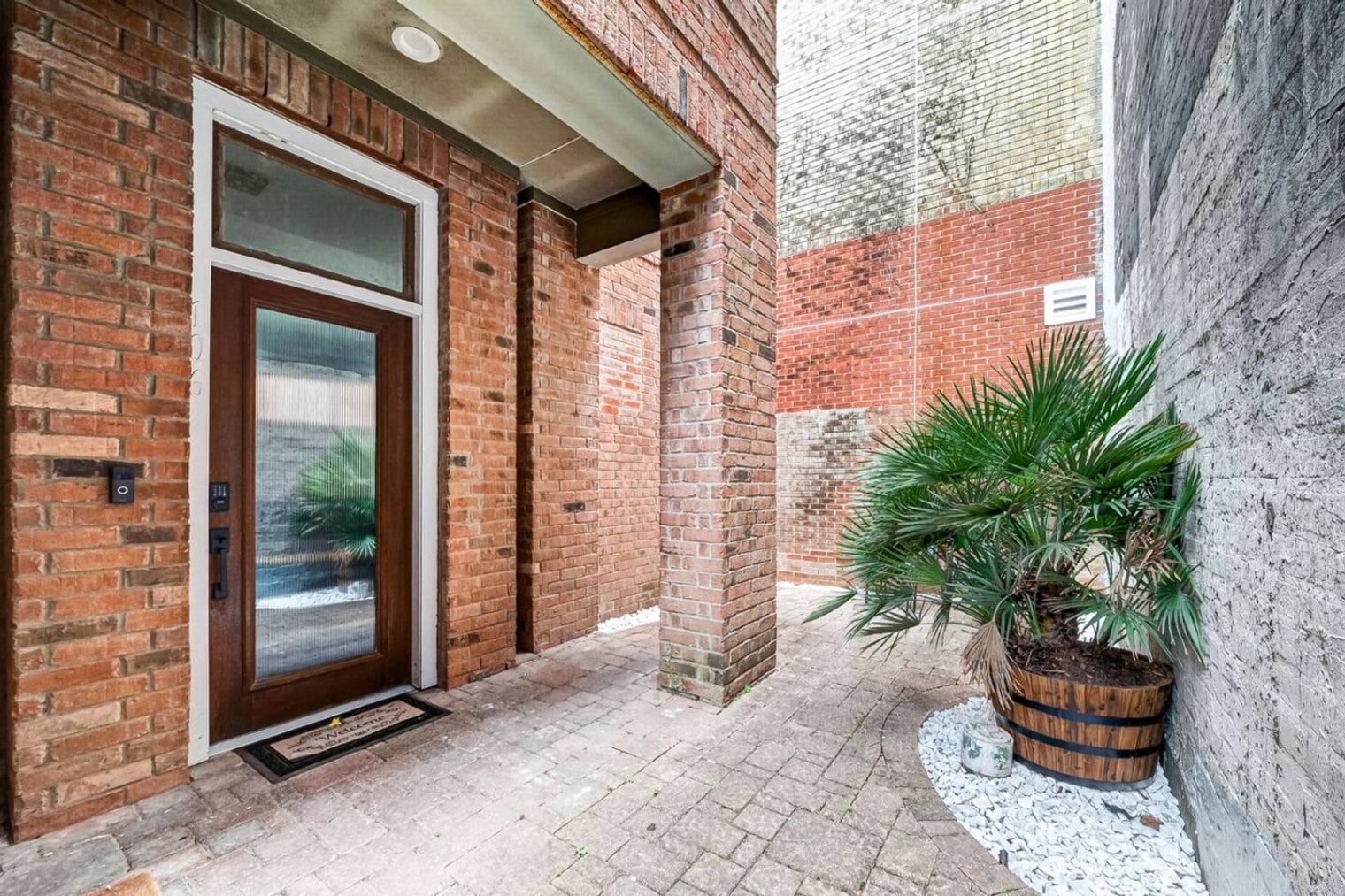 Building Photo - 2504 Rusk St