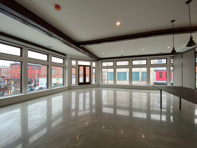 Building Photo - 501 South St