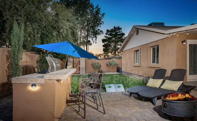 Building Photo - 5217 E Sheena Dr