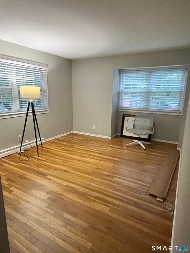 Building Photo - 245 Unquowa Rd