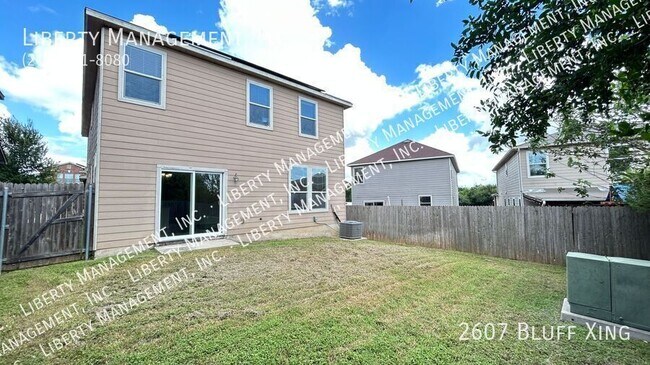 Building Photo - 2607 Bluff Cross