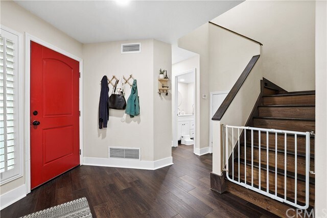 Building Photo - 12530 Wedgwood Cir