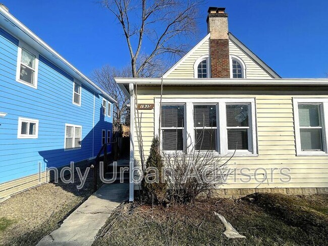 Building Photo - 1935 Adams St