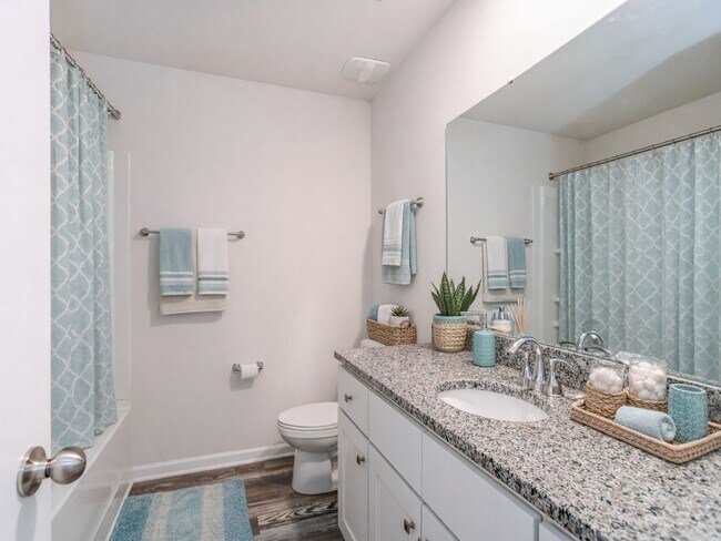 Building Photo - FIRST MONTH FREE - 3BR Townhome • Full Kitchen • Garage + Driveway