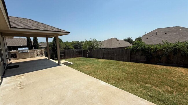 Building Photo - 19609 Drifting Meadows Dr