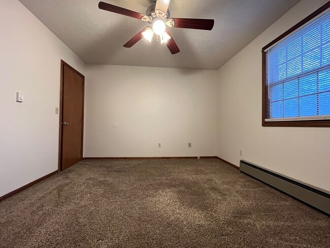 Building Photo - 1110 Columbus Cir N