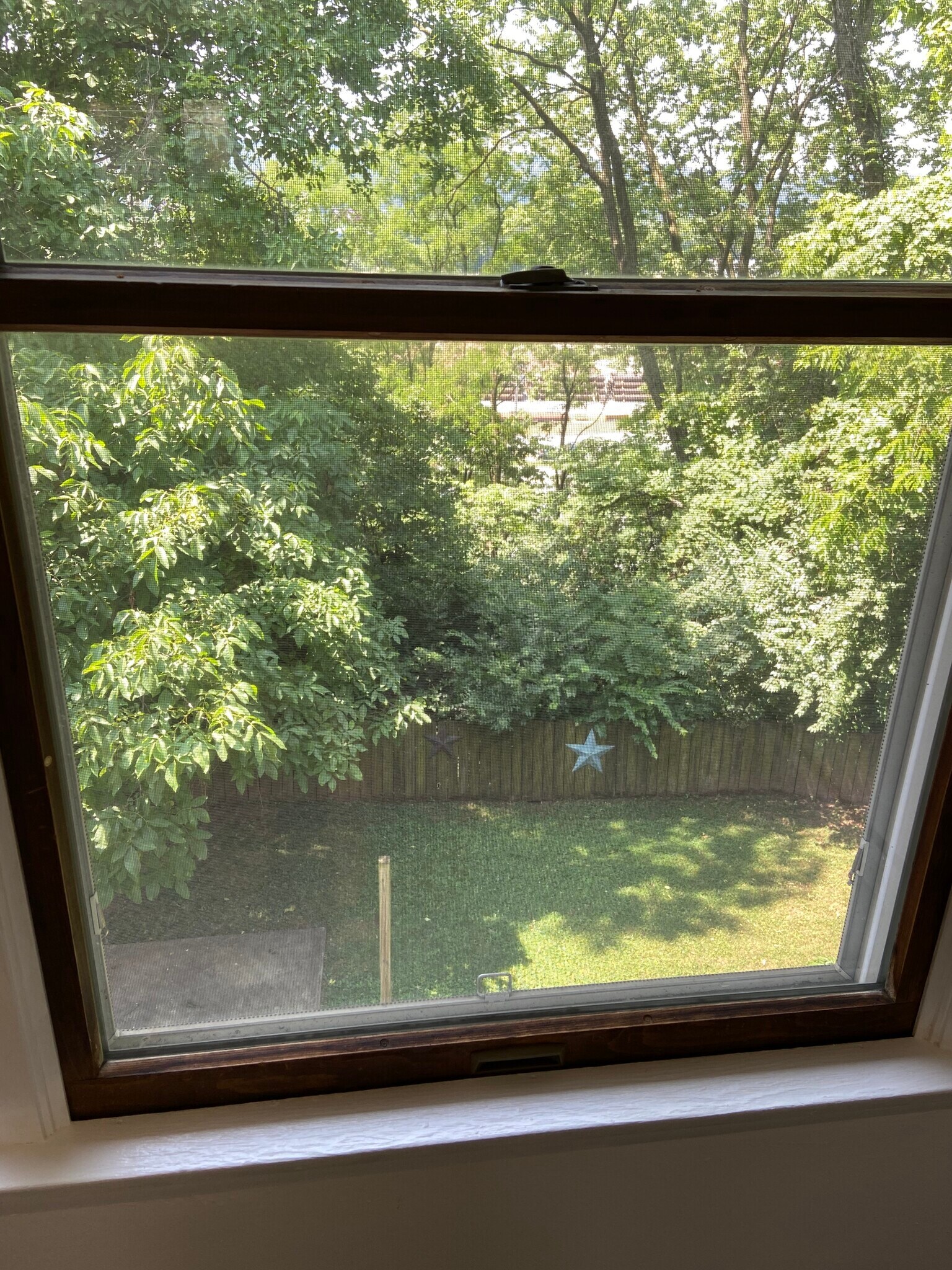 Peaceful view of the backyard - 2710 S 2nd St