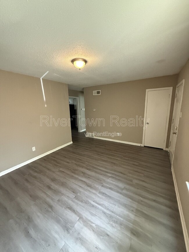 Building Photo - 3386 Spring Water Cove