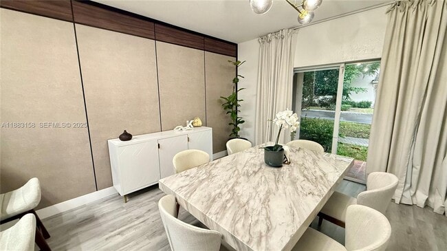 Building Photo - 5725 NW 114th Path