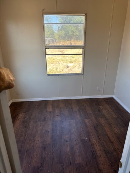 Building Photo - 311 Crescent Meadows Ln