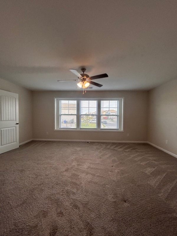 Building Photo - 747 Bustling Br Ln