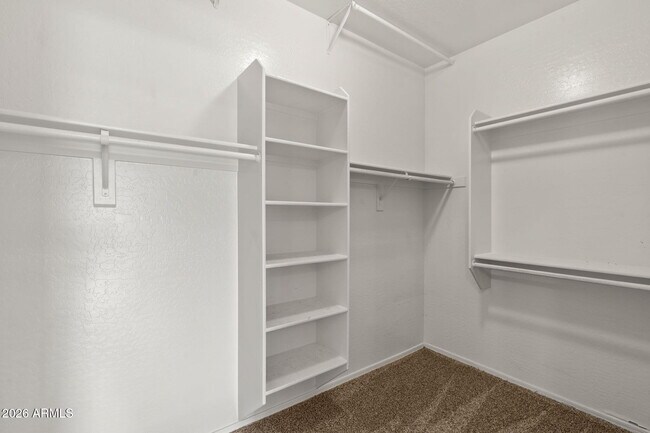 Building Photo - 7803 E Nestling Way